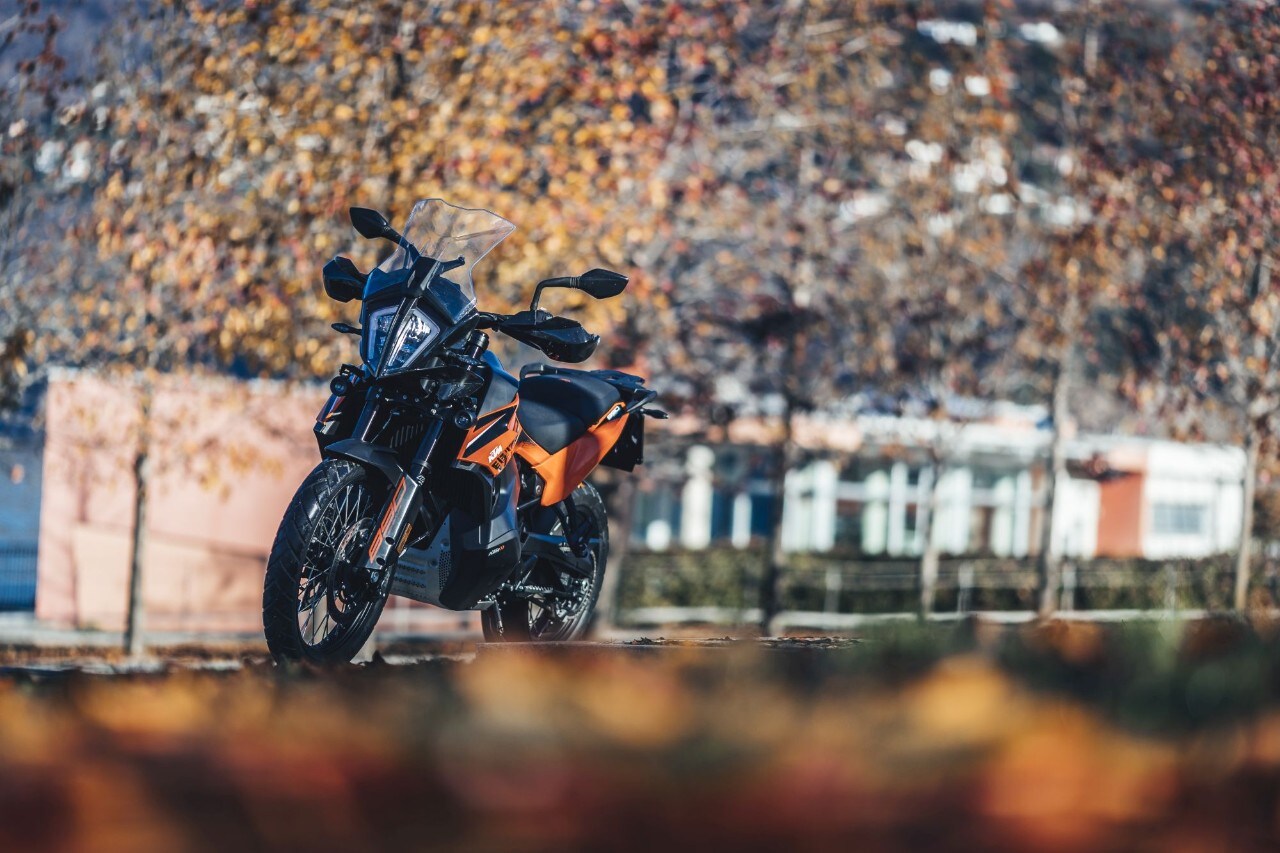 KTM 890 Adventure: crossover senza limiti